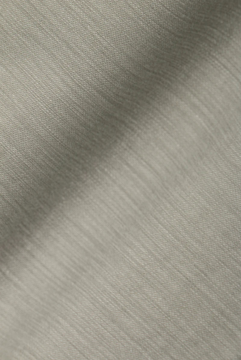 Cut from our signature vintage dobby fabric, these shorts deliver a broken-in feel from day one. Inspired by classic military/fatigue styles, featuring a more relaxed, roomier fit. Updated with a shorter inseam.