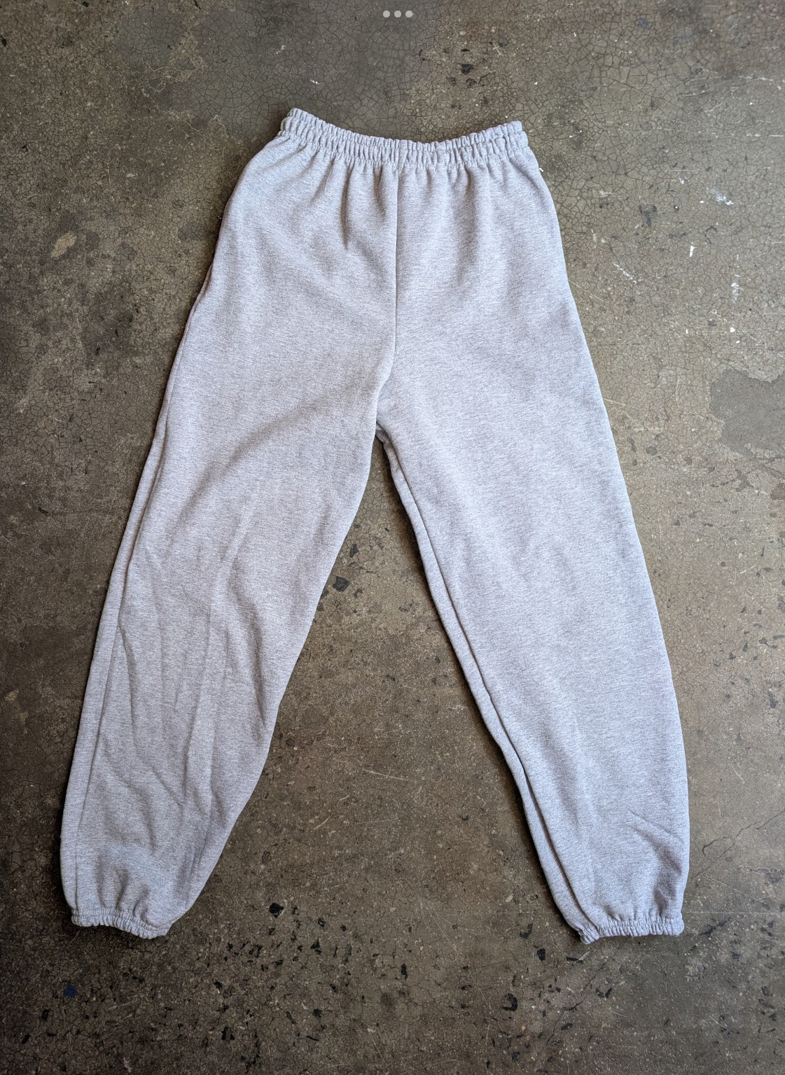 BG strawberry sweatpant