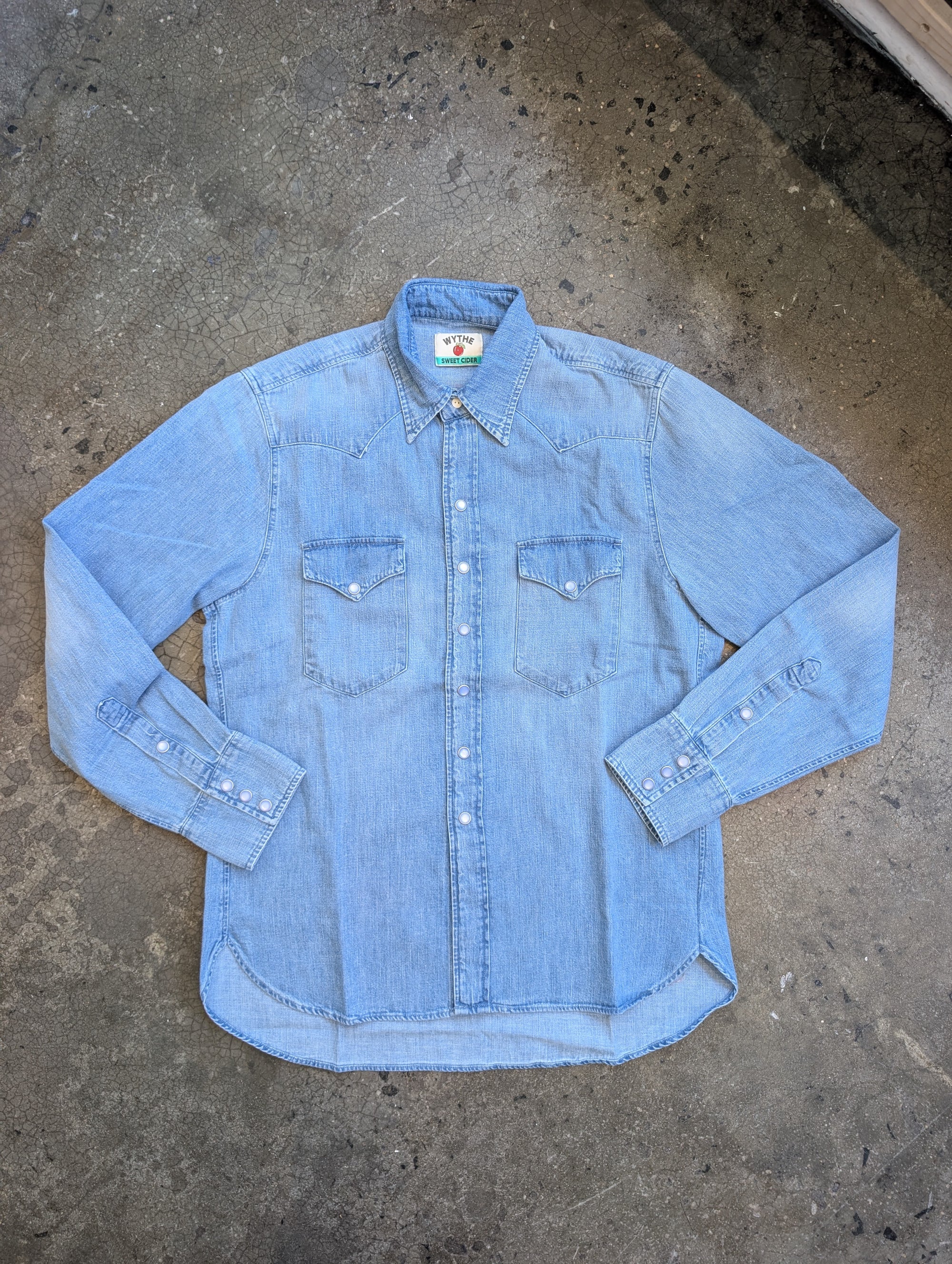 Long Sleeve Denim Perlsnap Shirt