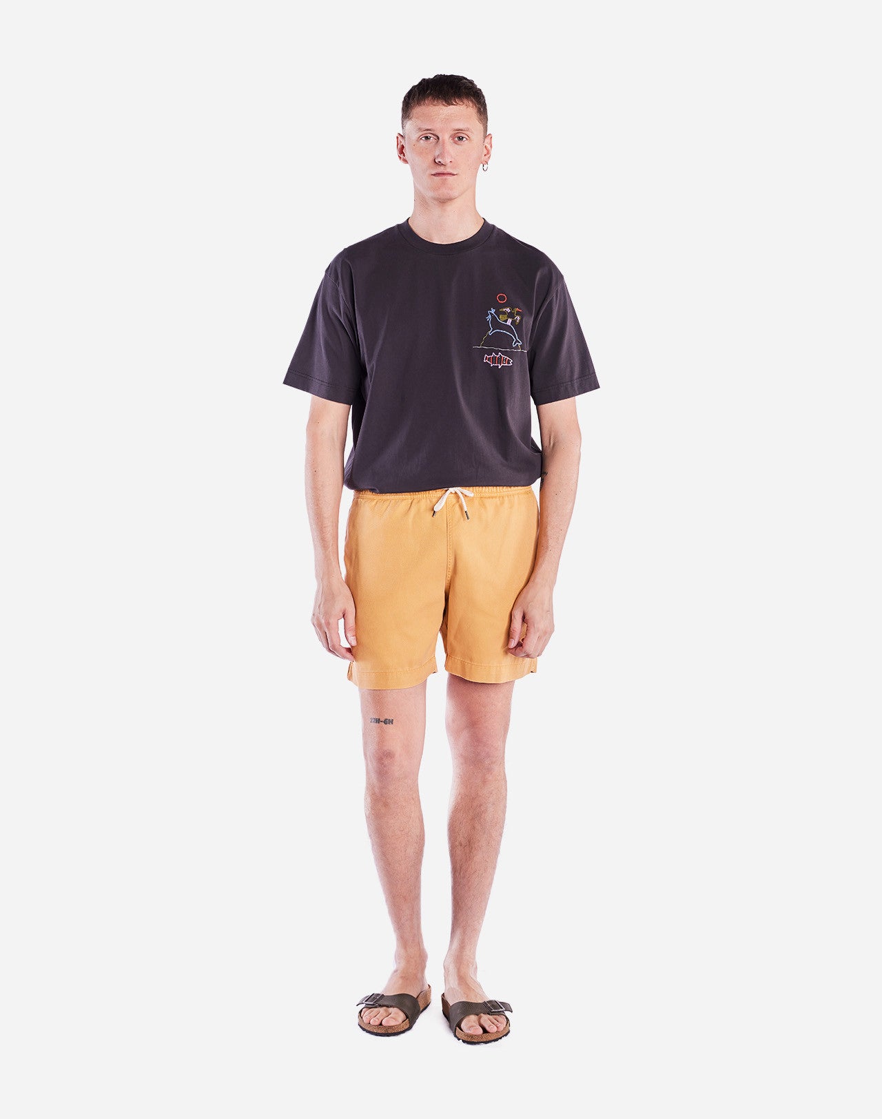 A summer wardrobe essential. With its elasticated waistband, loose fit, mid-thigh length, and soft-touch cotton woven in France, once you try the Bodhi shorts, you'll never look back (and they come in several colors and materials, for almost every day of the week).