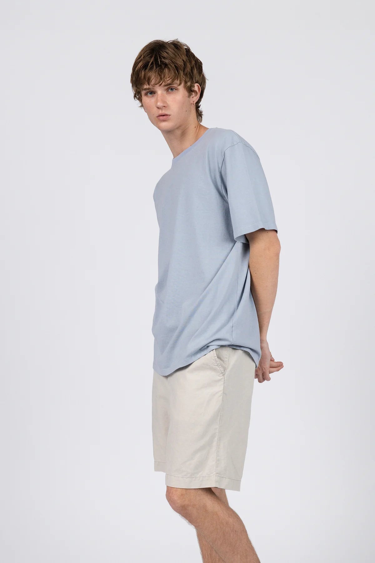 A warm-weather essential, our Seaside Short is crafted from a linen cotton blend that keeps you cool and comfortable all day long. Designed with a relaxed, roomy fit.

pre-washed
3/4 elastic waist
drawstring inside
51 % linen
49 % cotton
 