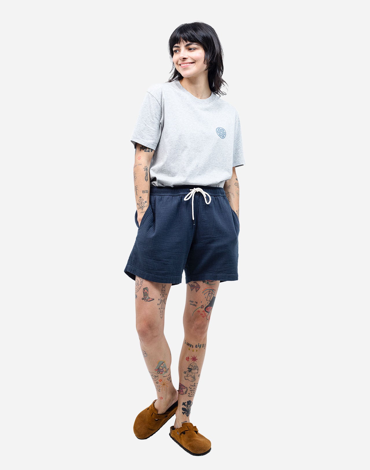 A summer wardrobe essential. With its elasticated waistband, loose fit, mid-thigh length, and soft cotton fabric enhanced by tonal topstitching, once you try the Bodhi shorts, you'll never look back (and they come in several colors and materials, for almost every day of the week).
