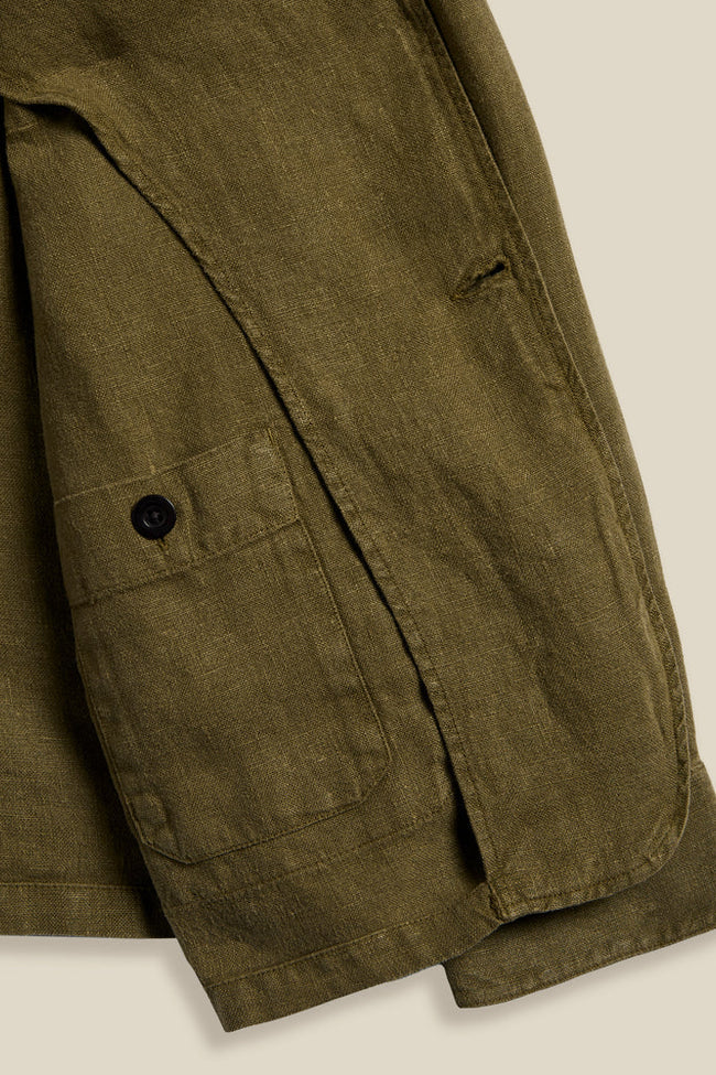 Portuguese Flannel's slim-fit 'Labura' jacket is sure to become one of those items you'll reach for often. It's made from pure linen, so will fair well in warmer weather. The easy, straight fit offers plenty of room for layering.
