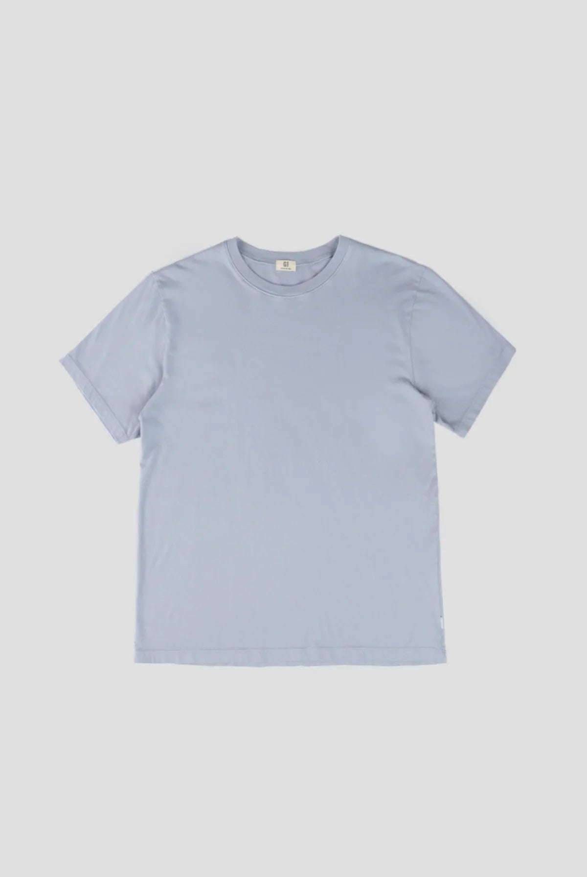 A foundational piece, thoughtfully executed. Cut from 100% cotton, this tee is all about feel and fit—soft, and endlessly wearable. With a clean silhouette and refined simplicity, it’s the kind of essential you’ll reach for every day, designed to hold its shape and softness wash after wash.
