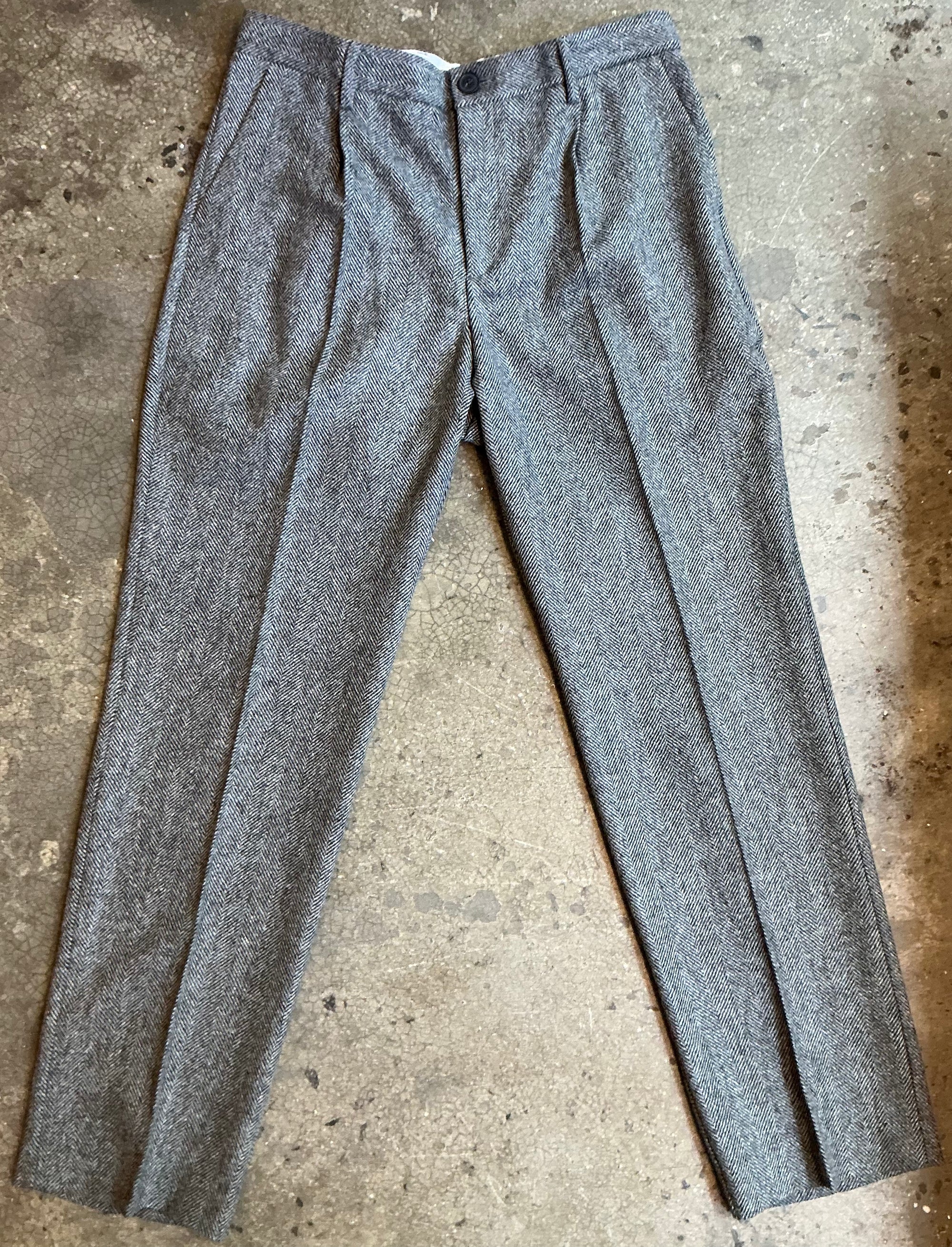 Portuguese Flannel Single Pleat Herringbone Trousers