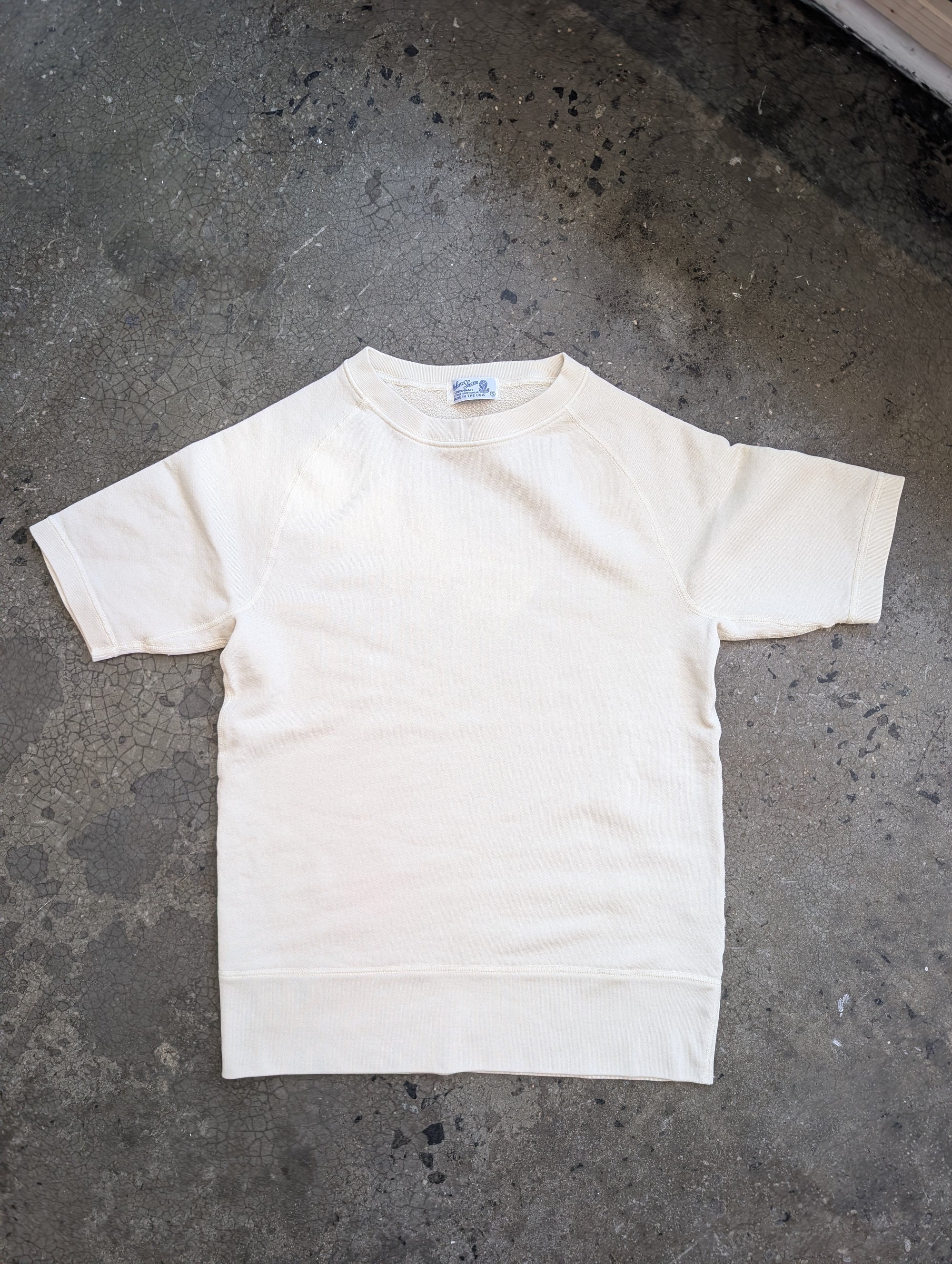 Velva Sheen Short Sleeve Freedom Sweatshirt - Oatmilk