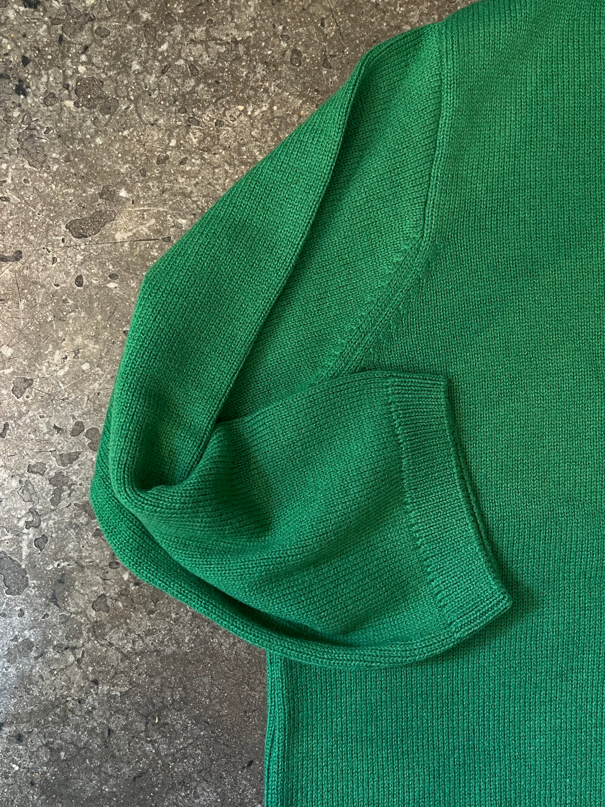 Olow Imeji Sweater – Green